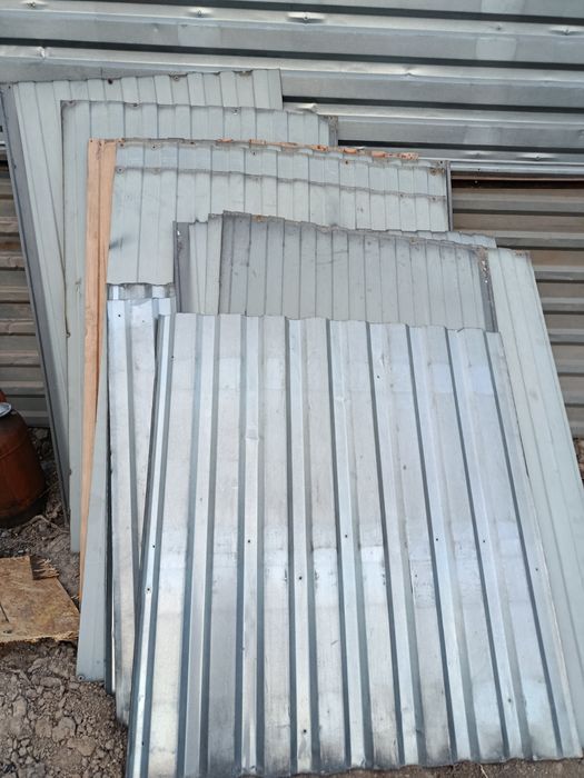 Продаю ворота вместе листами