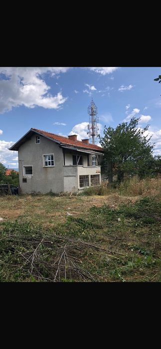 Продава къща село Обидим