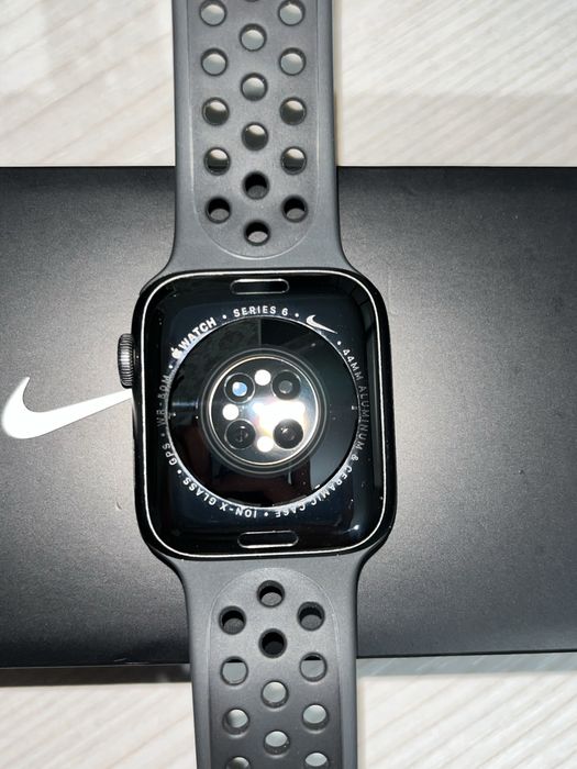 Apple watch series 6
