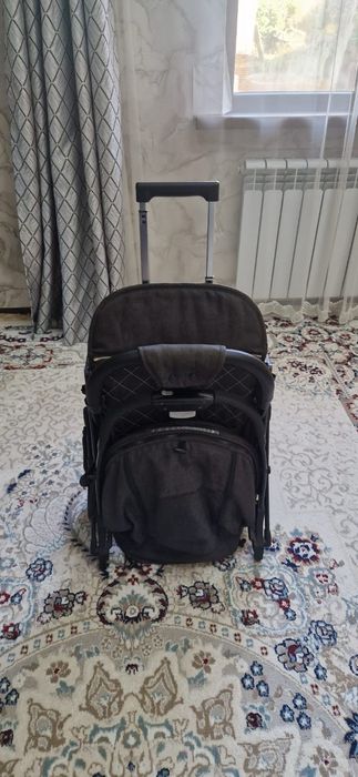 Прогулочная каляску за 20000