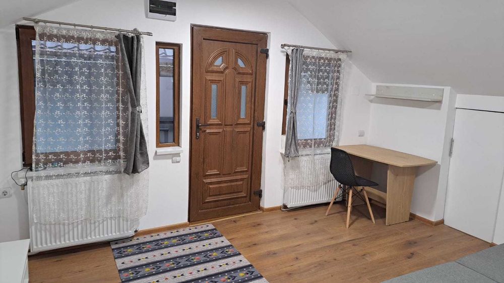 Ofer spre inchiriere apartament 2 camere zona  Marasesti