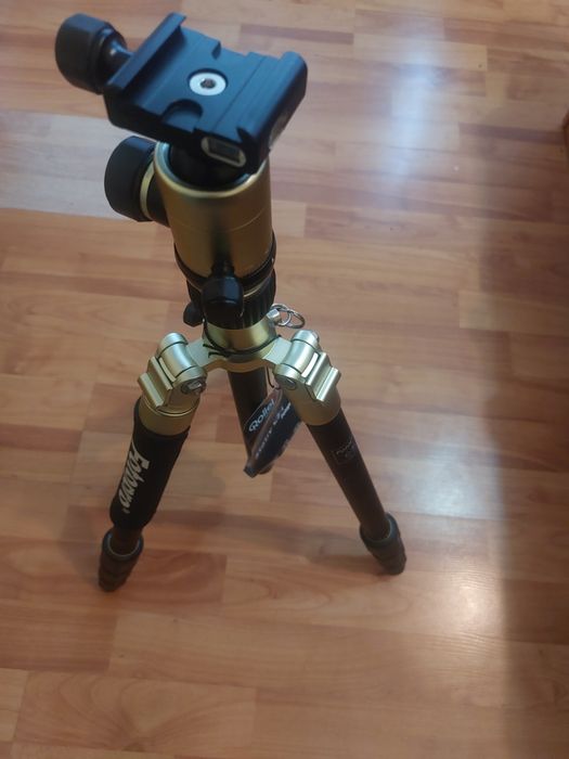 Rollei C5-I ,Tripod Profesional Nou