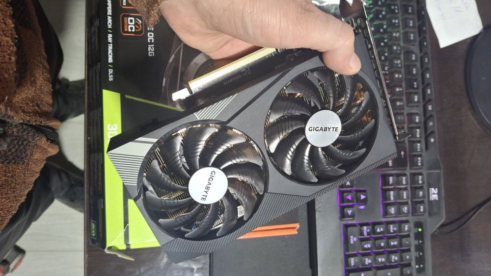 RTX 3060 12Gb yangi