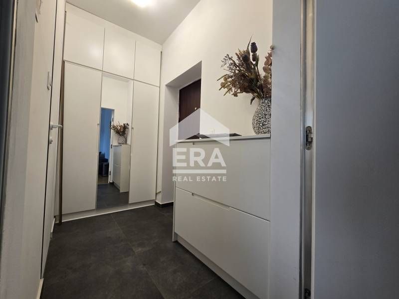 Продава се Тристаен апартамент в София, Гео Милев - 107 кв.м за 1807 €/кв.м - Снимка #9