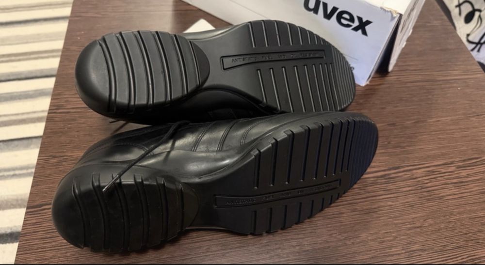 Pantofi de protectie Uvex