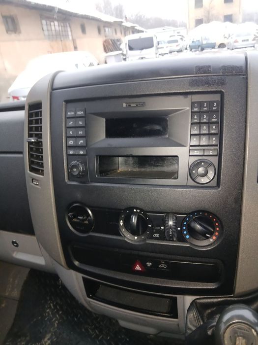 Микробус Мерцедес Спринтер на части