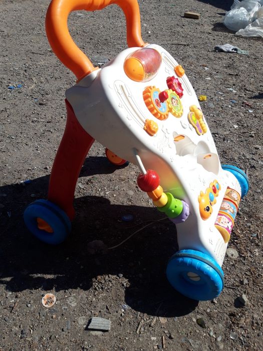 Детские ходунки.