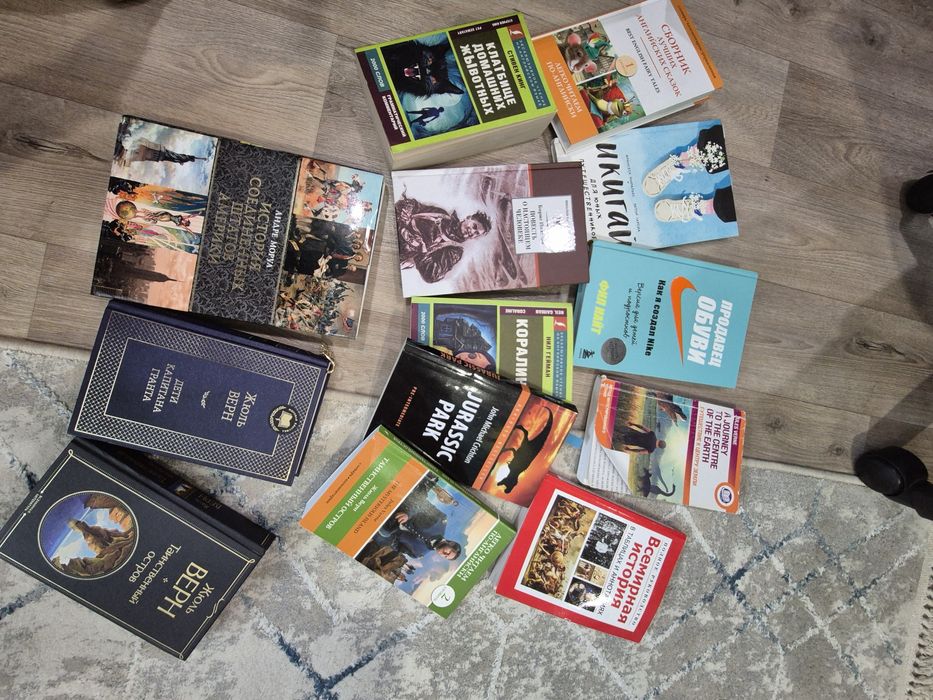 Продам книги литературные