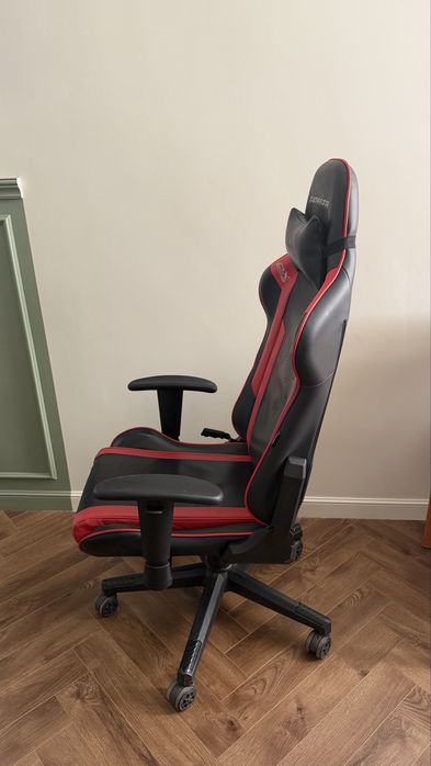 Игровое кресло кожанное