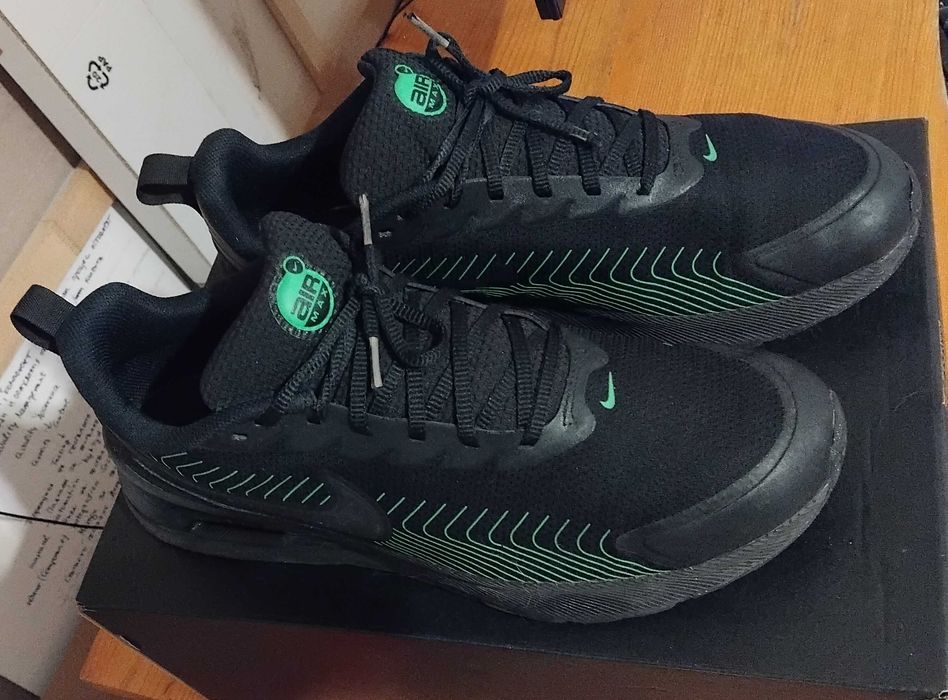 Nike Air Max Nuaxis 47.5