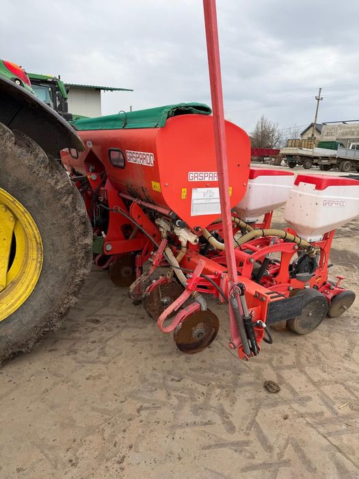 Semanatoare prasitoare gaspardo 6 randuri