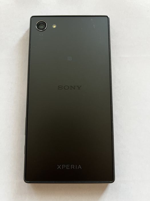 Telefon SONY xperia Z5 compact