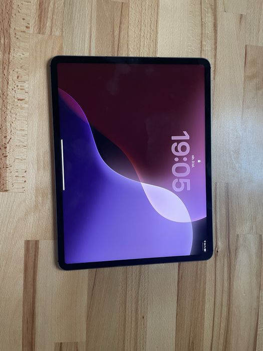 Vand, ipad pro 12.9 inch, generatia a 5-a , 128 GB