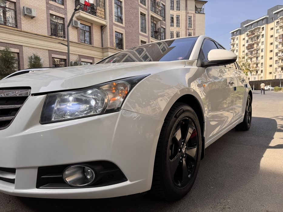 Lasetti Cruze 2009 Yil malibu rul monitor shumka koja