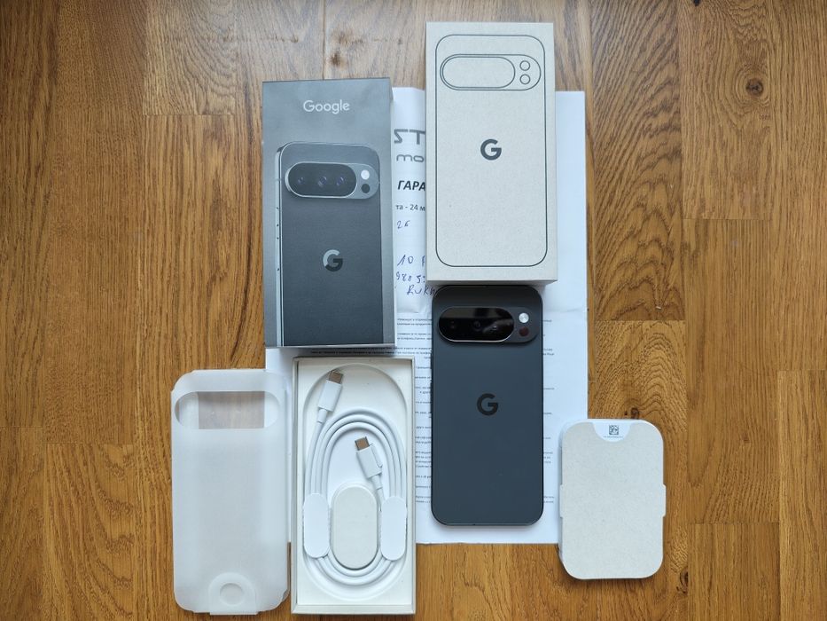Google Pixel 10 Pro 16GB RAM 256GB Obsidian. 2 Години гаранция.