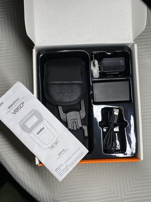 Фотовспышка Godox V850 iii