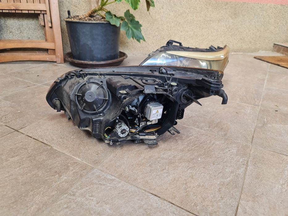 Faruri BMW E60 xenon