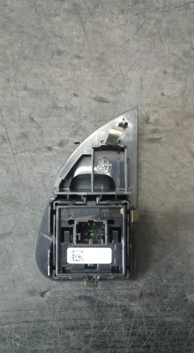 Buton geam electric stanga spate alfa romeo giulia 952 01561075620