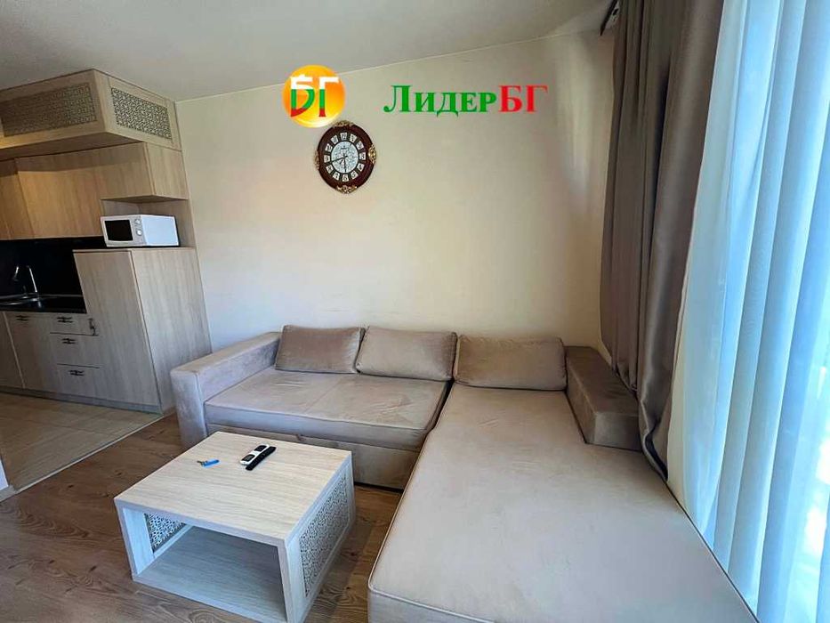 Продава се Двустаен апартамент в к.к. Златни пясъци - 55 кв.м за 2000 €/кв.м - Снимка #2