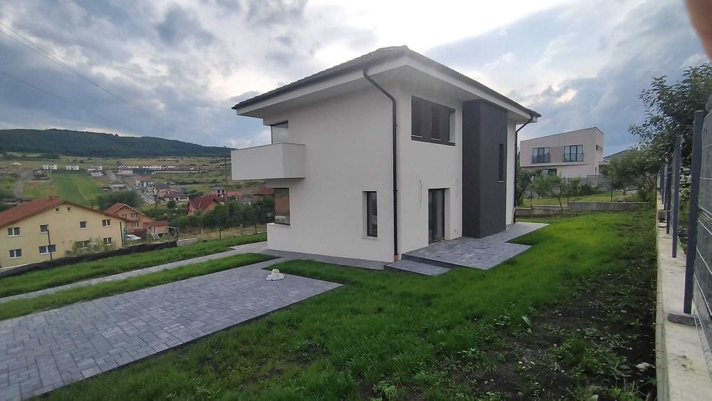 Casă individuală de vânzare Chinteni, str. Nucului (în spate la Profi)