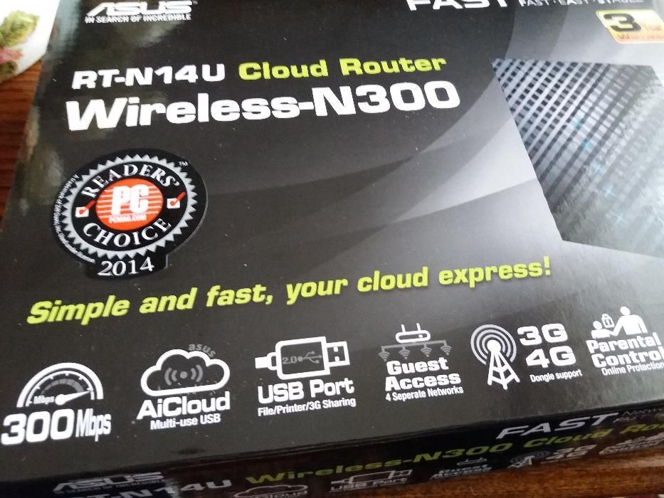 Router ASUS N14, impecabil
