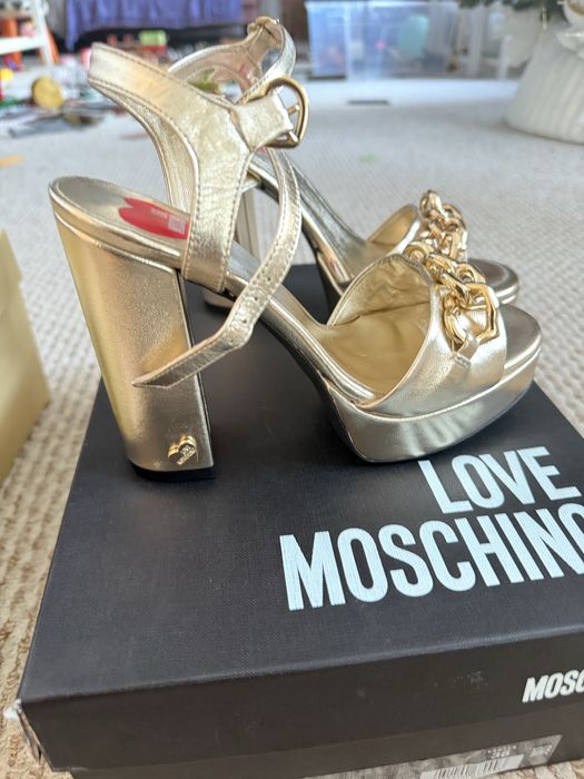Sandale Moschino 36 noi