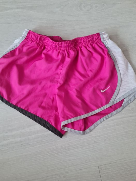 Детски къси панталони  на Nike, adidas