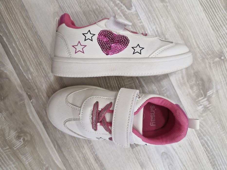 Детски кожени обувки маратонки 25 размер