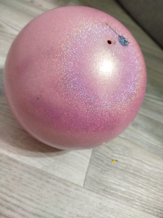 Продам мяч для худ гимнастики
