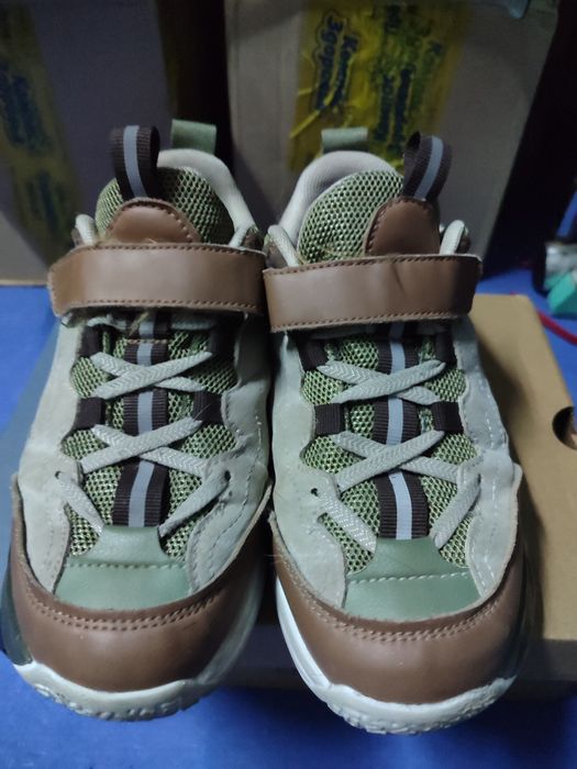 Кроссовки детские мужские