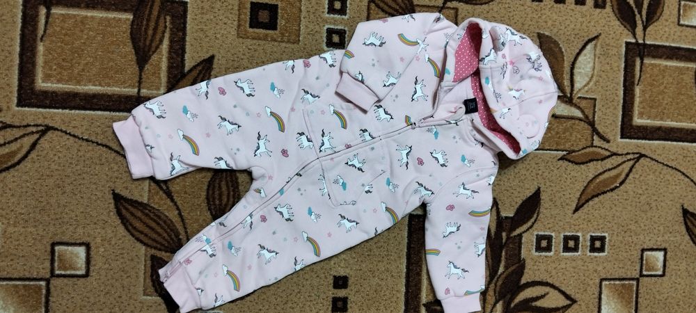 Комбинезон на весну-осень