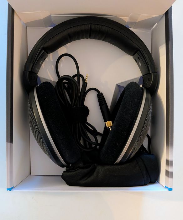 Vând Sennheiser HD 550 noi
