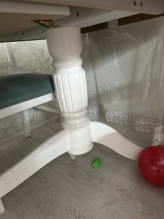 Продам стол раздвижной