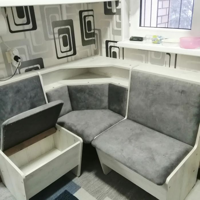 Соберем любой кухонный уголок по размеру заказчика.