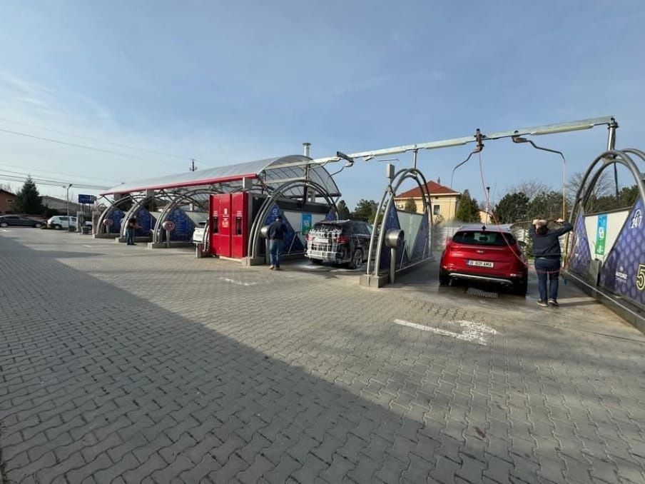 Vand spalatori auto self