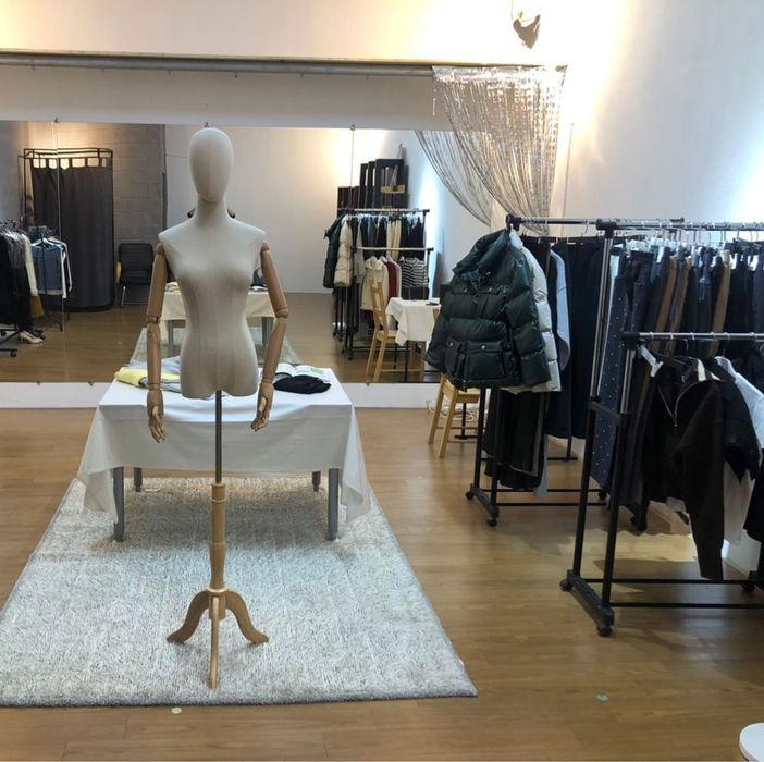 Продаю женский манекен