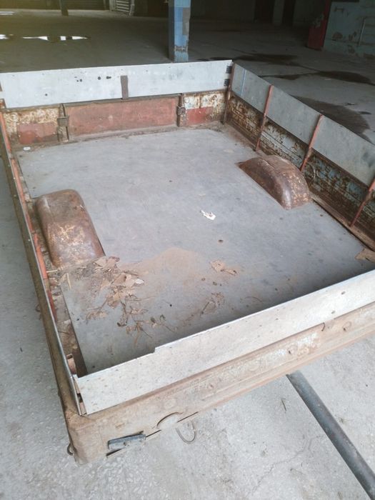 Продам прицеп 350000