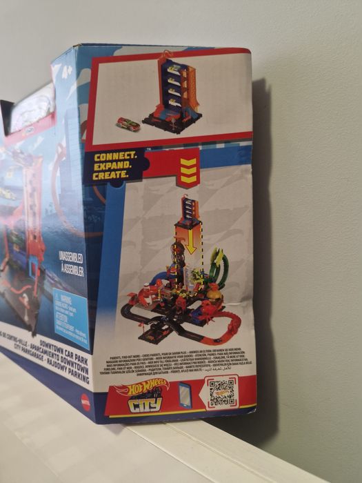 Писта Hotwheels с количка
