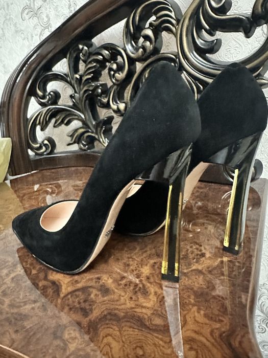 Продам туфли размер 38