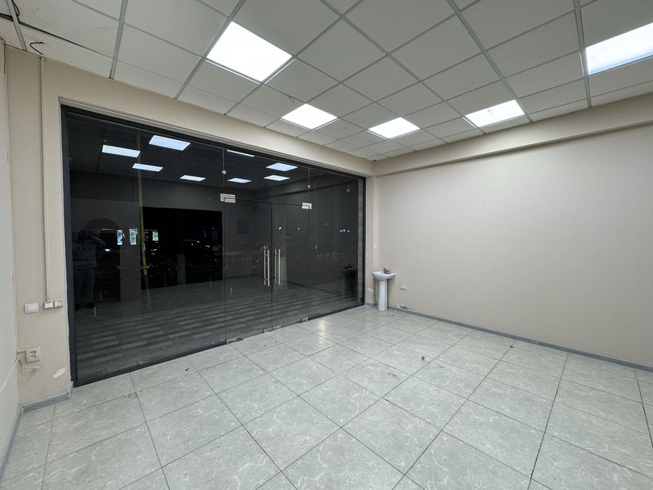 аренда нежилого помешения в доль дороги 30 кв м под магазин аптеки