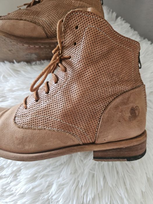 Дамски кожени боти №37