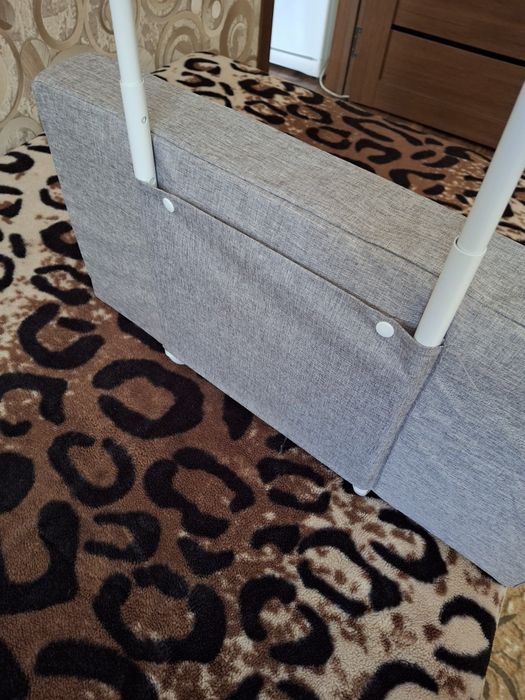 Бордюр для кровати