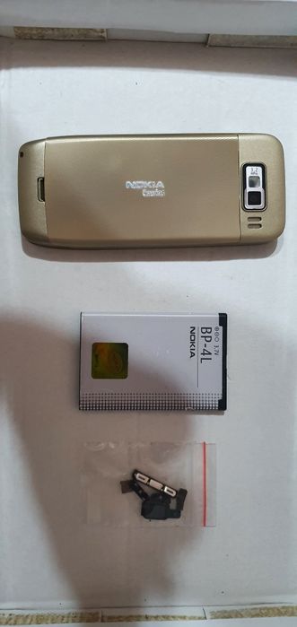 Carcasa Nokia e 52.