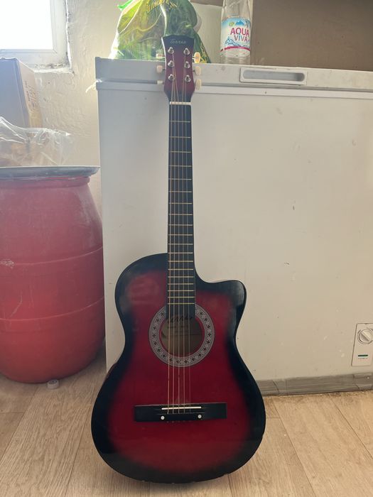 Гитара фирма: terris