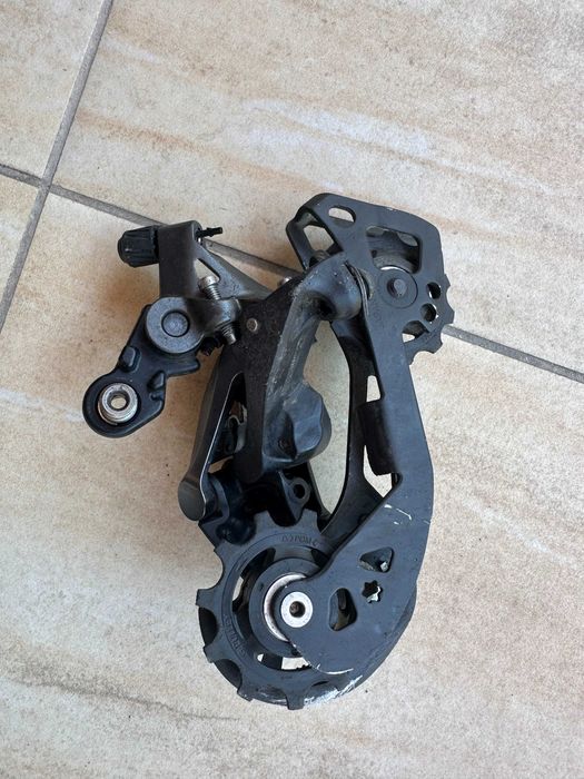 1х11 мини-групсет Shimano GRX 810 / 812 (курбел, дерайльор, дясна команда, касета) за гравел
