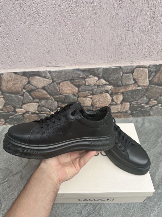 Adidasi dama eleganti noi 37 Lasocki