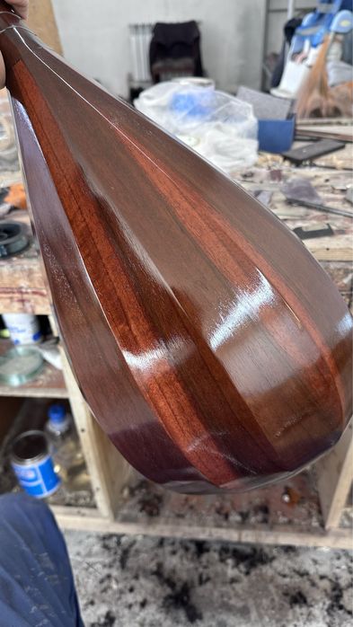 Домбыра. тікелей шеберханадан