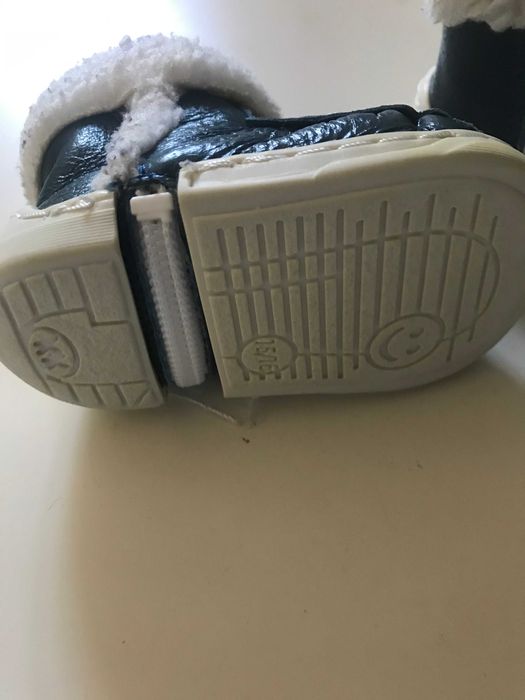 Бебешки буйки Колев и Колев