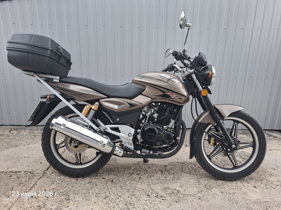 Racer magnum 200