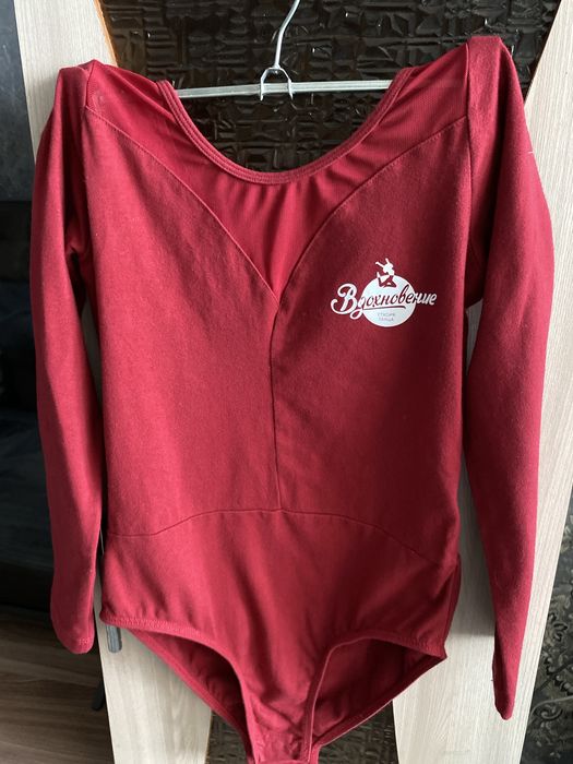 Форма для танцев почти новая.